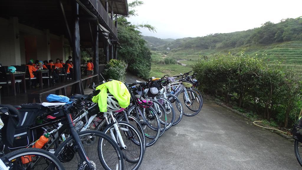 Emoonten Homestay Sanzhi ภายนอก รูปภาพ