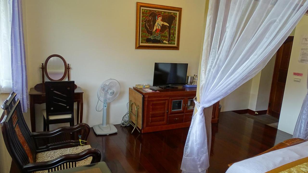 Emoonten Homestay Sanzhi ภายนอก รูปภาพ